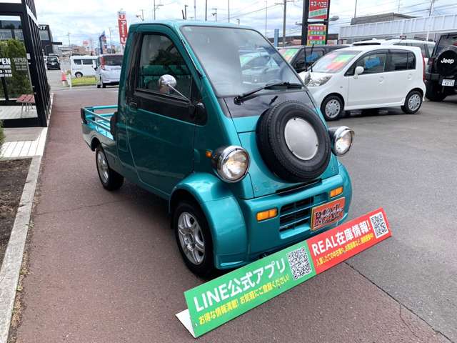 Daihatsu Midget II 6