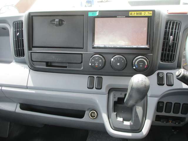 Mitsubishi Fuso Canter 7