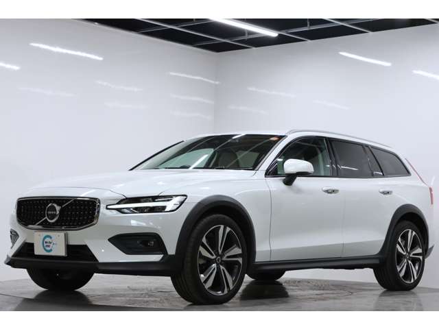 Volvo V60 Cross Country 3
