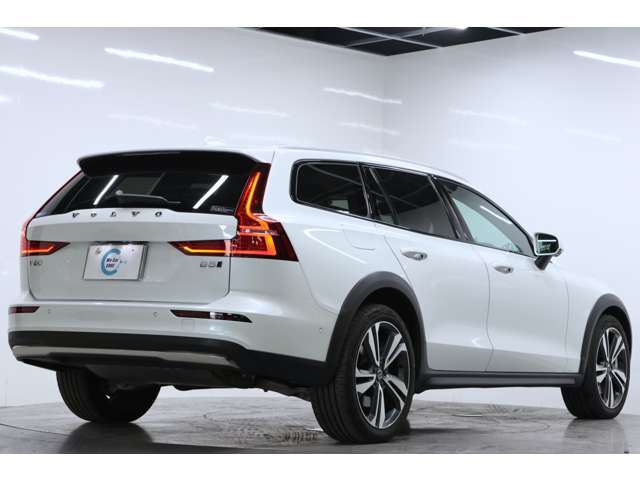 Volvo V60 Cross Country 7