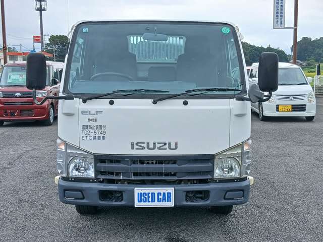 Isuzu Elf 3