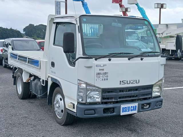 Isuzu Elf 4