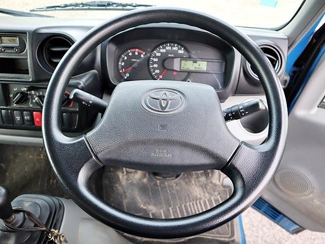 Toyota Toyoace 4