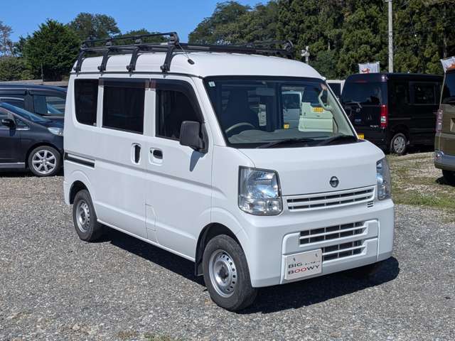 Nissan NV100 Clipper 6