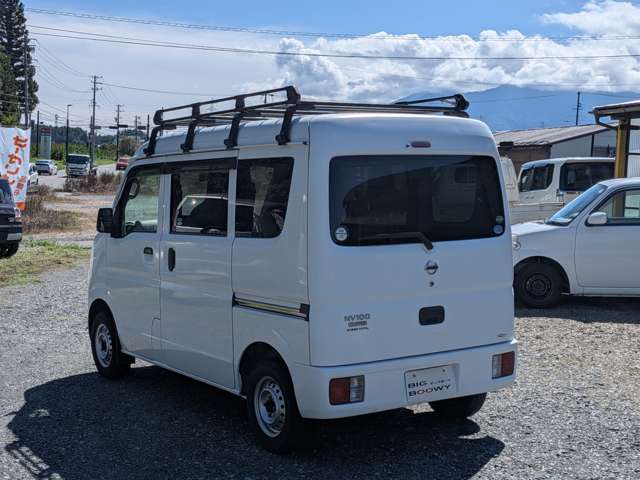 Nissan NV100 Clipper 10