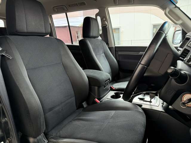 Mitsubishi Pajero 4