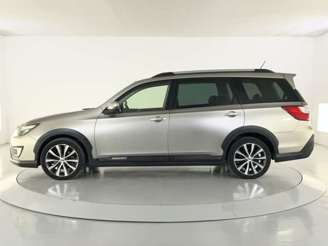 Subaru Exiga Crossover7 6