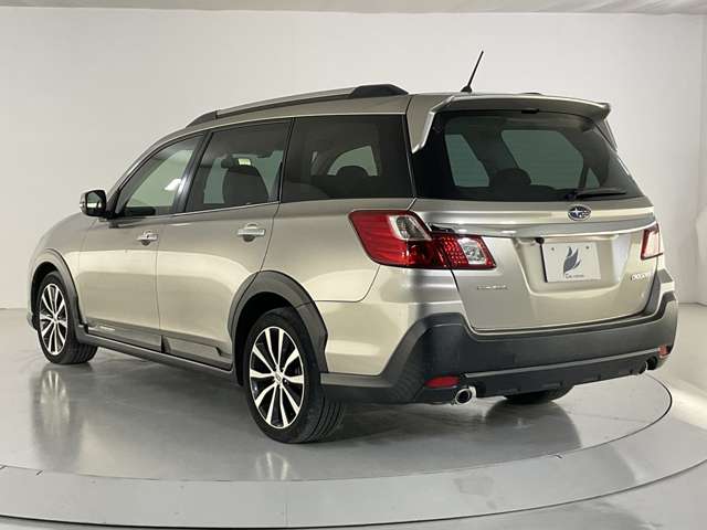 Subaru Exiga Crossover7 7