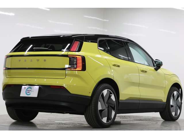 Volvo EX30 7