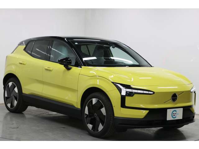 Volvo EX30 9