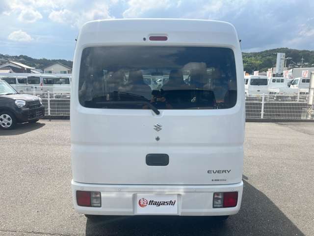 Suzuki Every 11