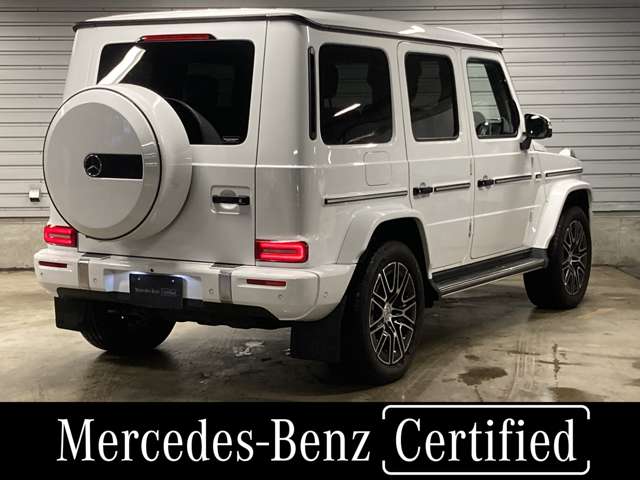 Mercedes-Benz G-Class 4