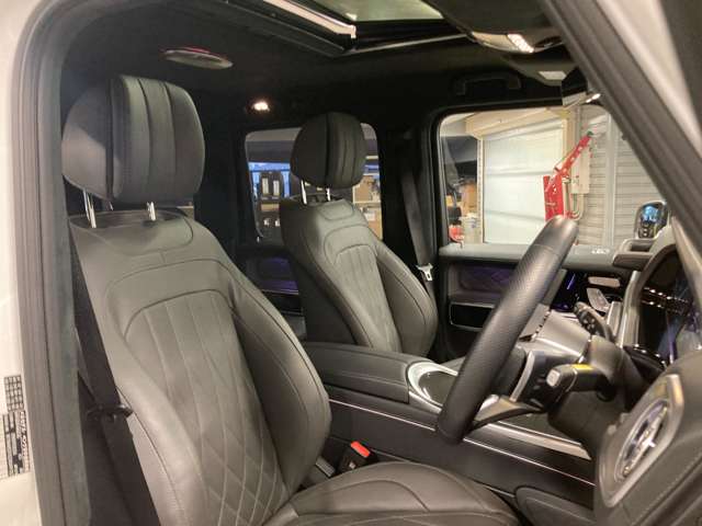 Mercedes-Benz G-Class 6