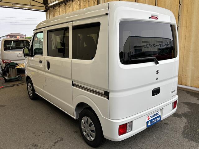 Suzuki Every 9