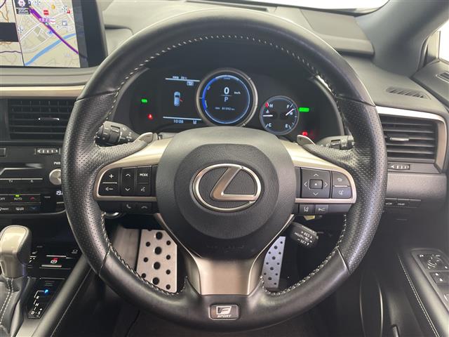 Lexus RX 10