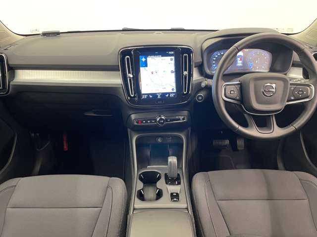 Volvo XC40 4