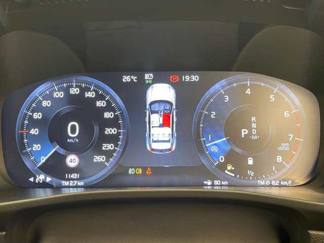 Volvo XC40 10