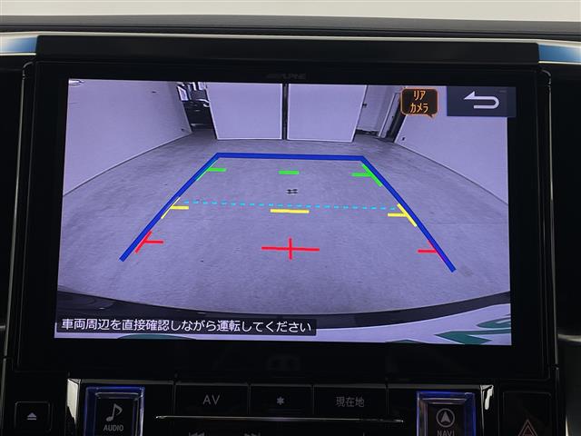 Toyota Alphard 8