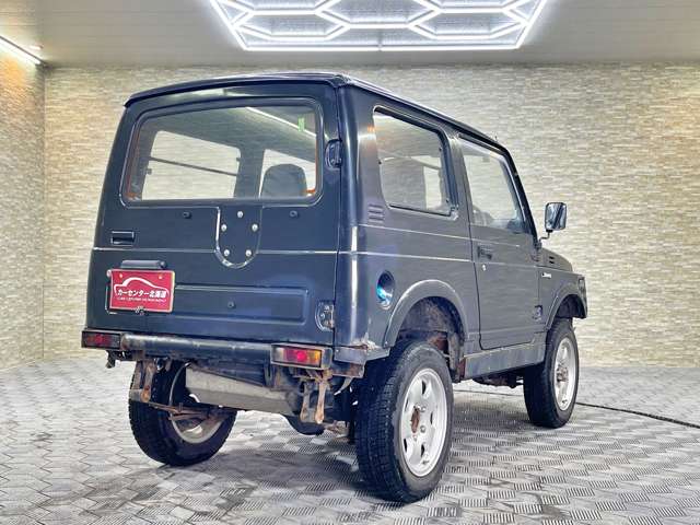Suzuki Jimny 11