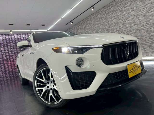 Maserati Levante 7