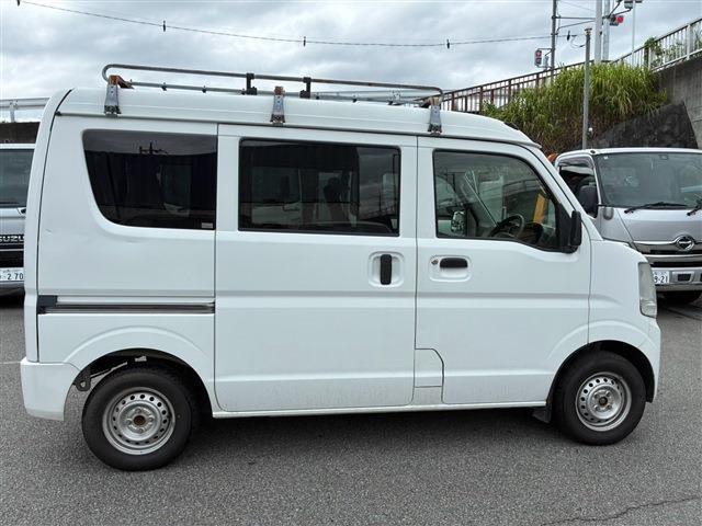Suzuki Every 12