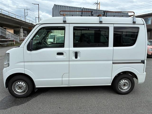 Suzuki Every 8