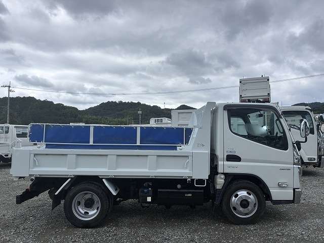 Mitsubishi Fuso Canter 12