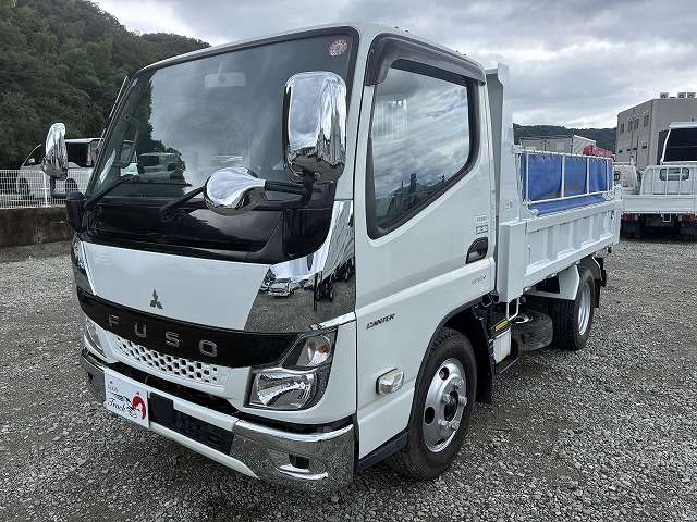 Mitsubishi Fuso Canter 9