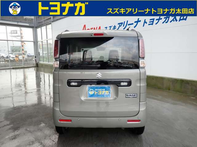 Suzuki Spacia Base 5