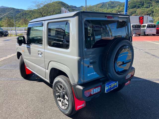 Suzuki Jimny 7