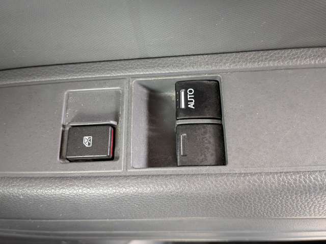Honda N-VAN 8