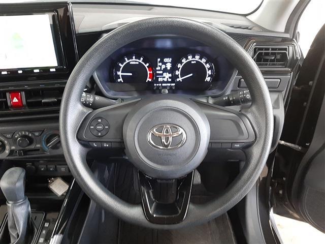 Toyota Raize 10