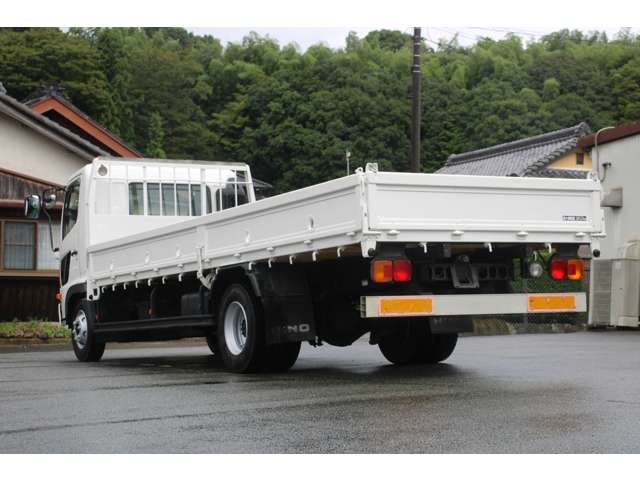 Hino Ranger 8