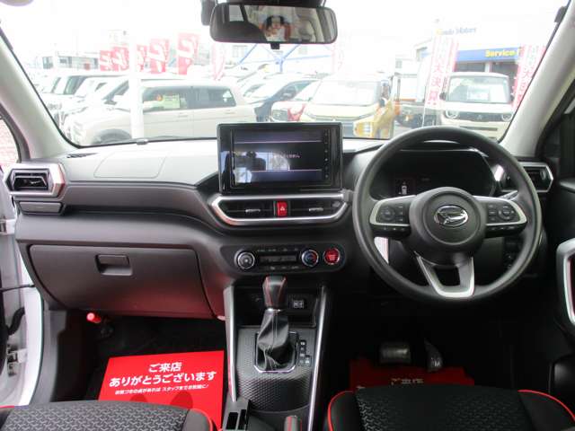 Daihatsu Rocky 7