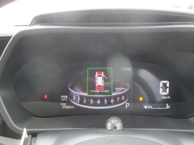 Daihatsu Rocky 9