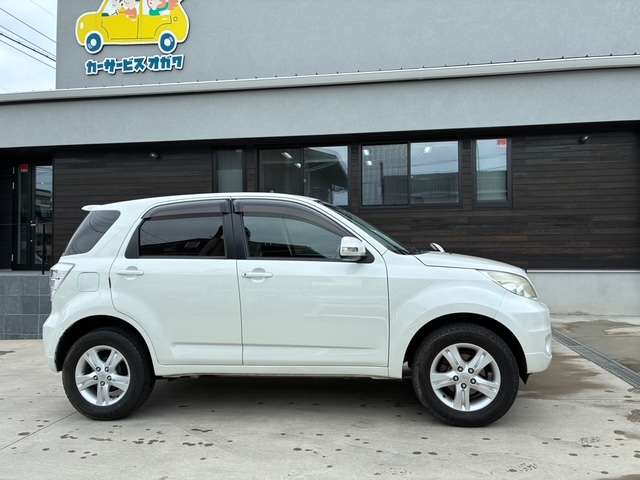 Toyota Rush 6
