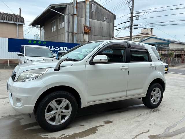 Toyota Rush 7