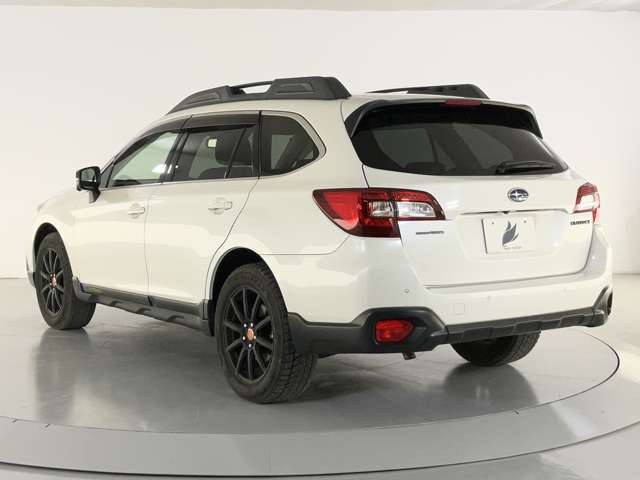 Subaru Legacy Outback 7