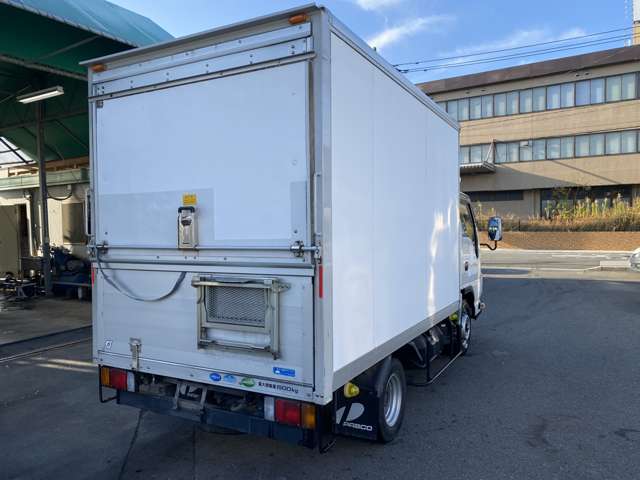 Isuzu Elf 5