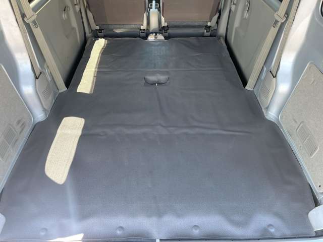 Nissan NV100 Clipper 11