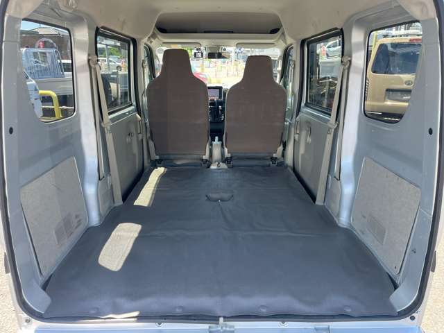 Nissan NV100 Clipper 10