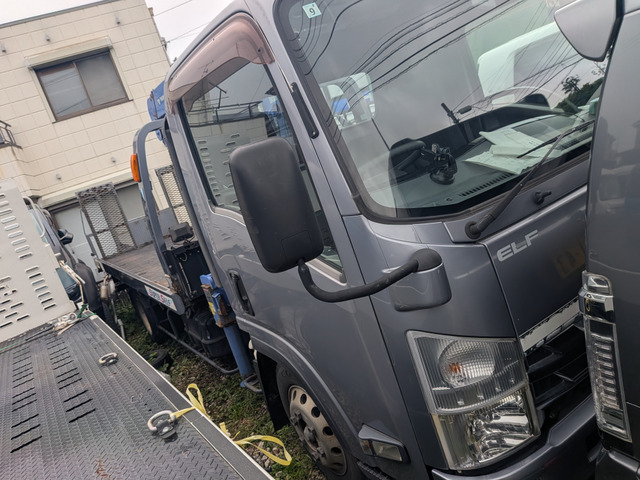Isuzu Elf 3