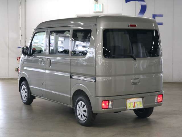 Suzuki Every 11