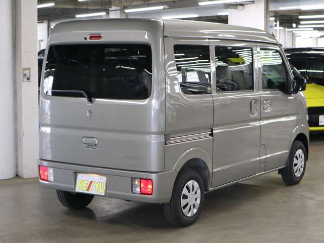 Suzuki Every 6