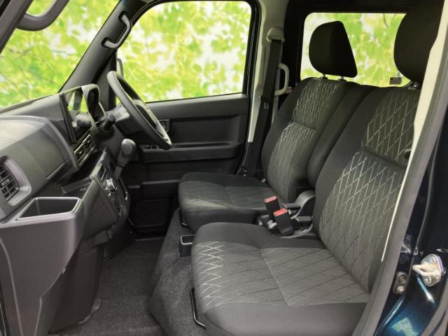 Daihatsu Atrai 7