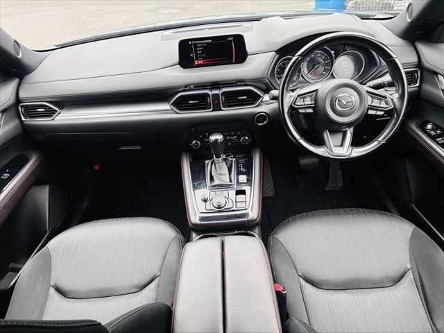 Mazda CX-8 3