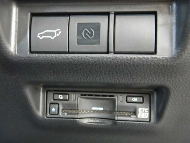 Toyota RAV4 12