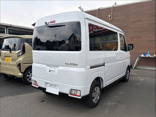 Daihatsu Atrai 11
