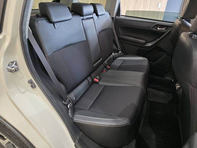 Subaru Forester 10