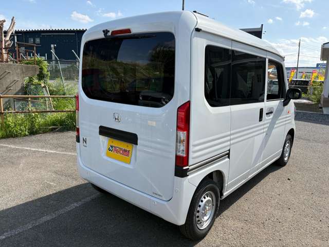 Honda N-VAN 8